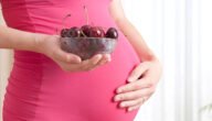 ماهي فوائد الكرز للحامل وصفات الكرز للحامل
