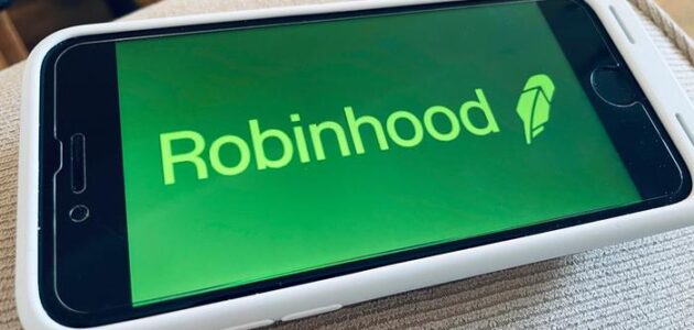 شرح تطبيق Robinhood وأهم مميزاته وكيفية الربح منه