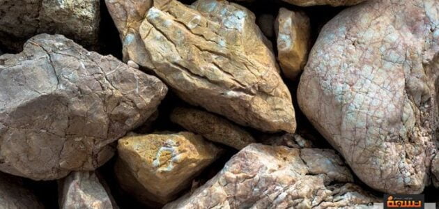 ما هي خصائص الصخور